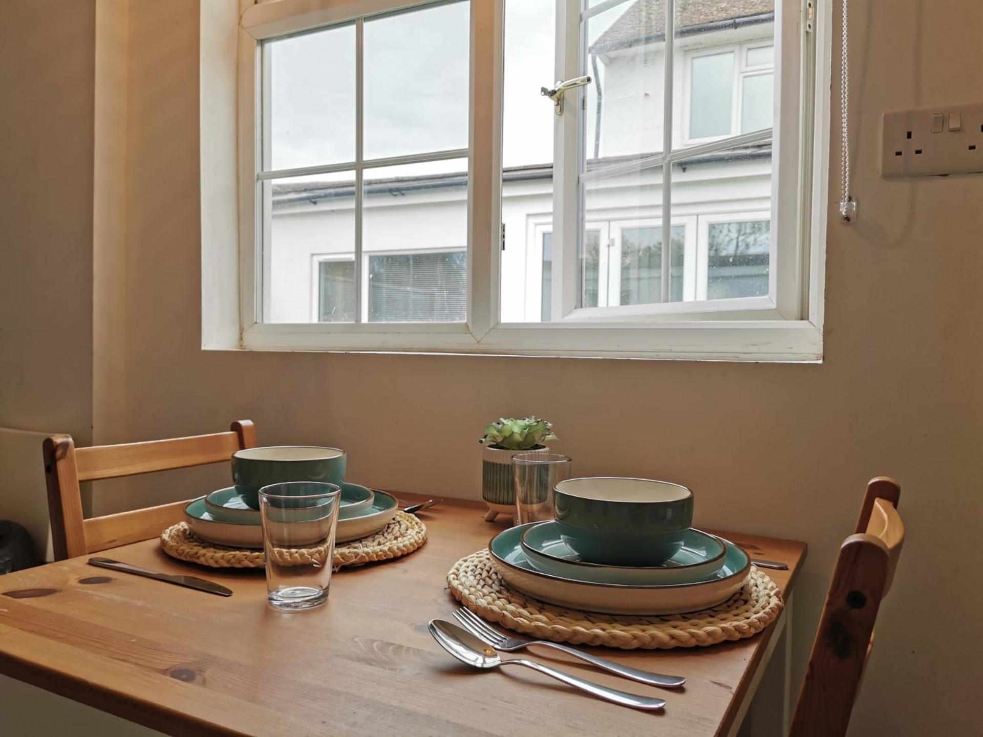 Cosy Studio In Havant! Near A3 And Staunton Country Park Εξωτερικό φωτογραφία