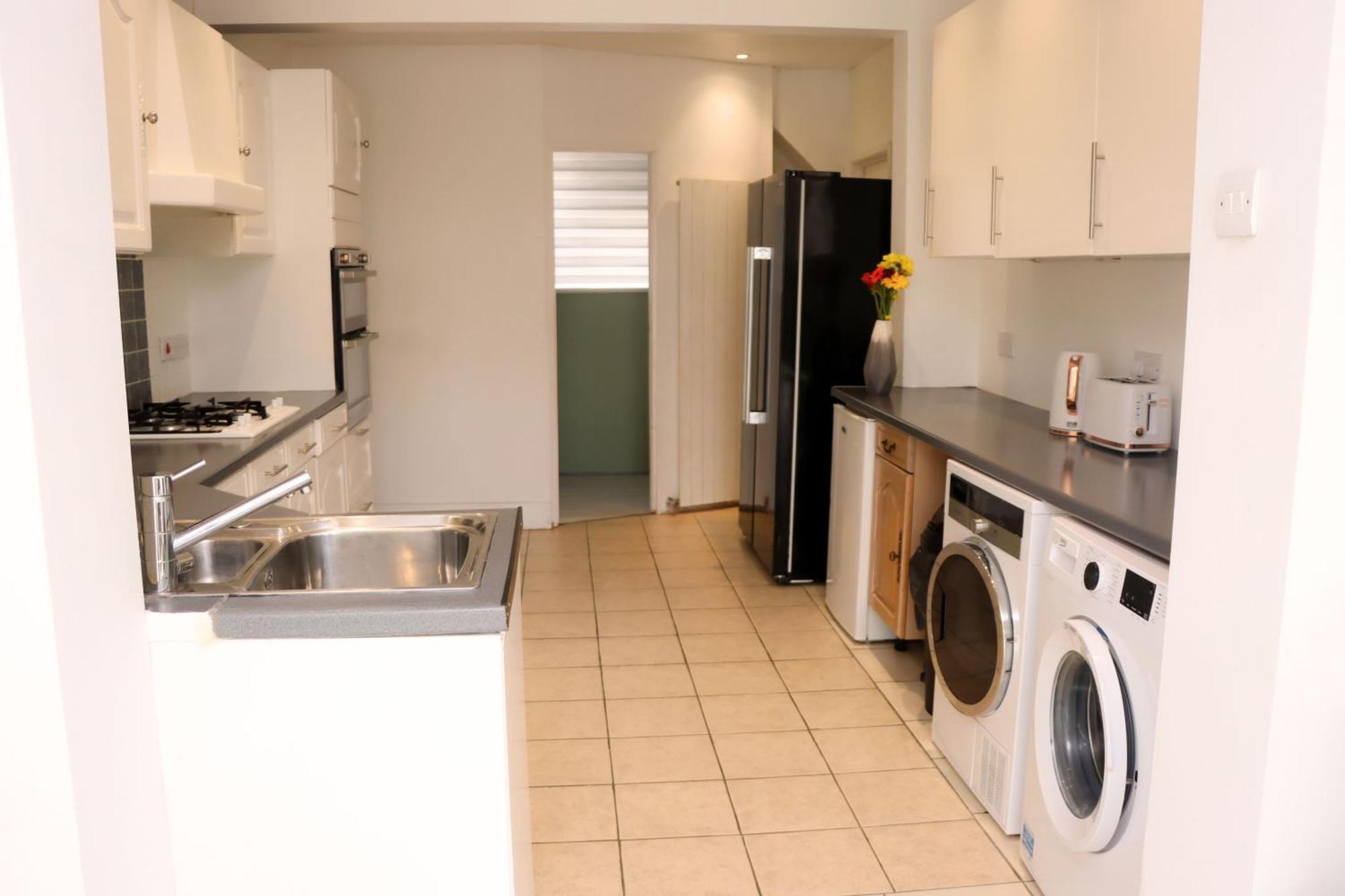 Cosy Studio In Havant! Near A3 And Staunton Country Park Εξωτερικό φωτογραφία